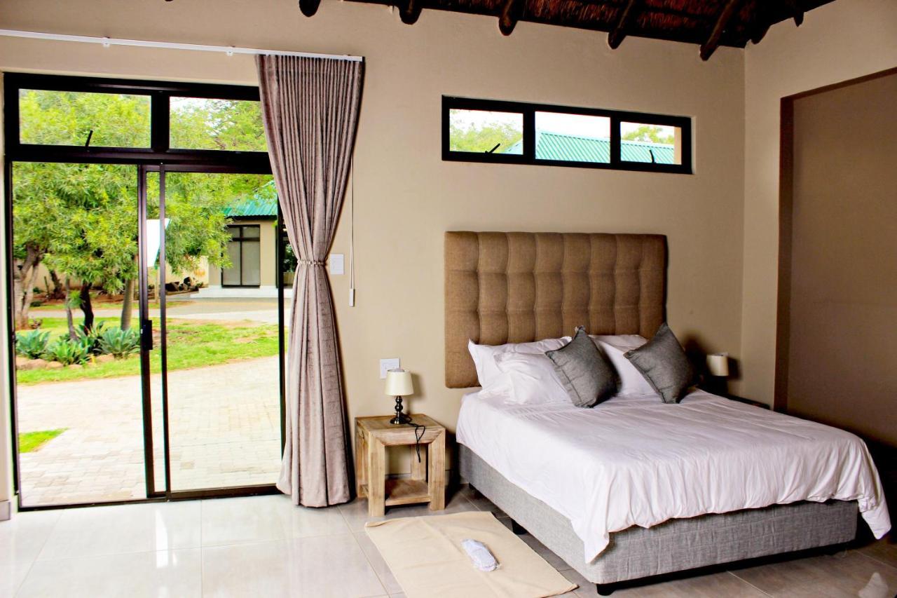 Zoe Bush Lodge Pretoria Ngoại thất bức ảnh