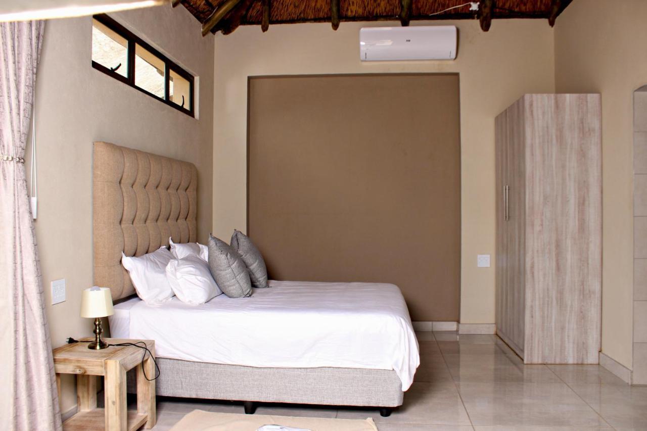 Zoe Bush Lodge Pretoria Ngoại thất bức ảnh